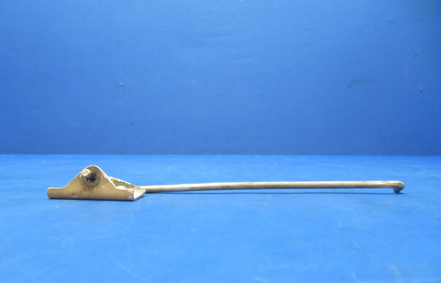 Cessna 310 / 310I Nacelle Door Stay Rod Bracket P/N 0851806-5 (1023-178)
