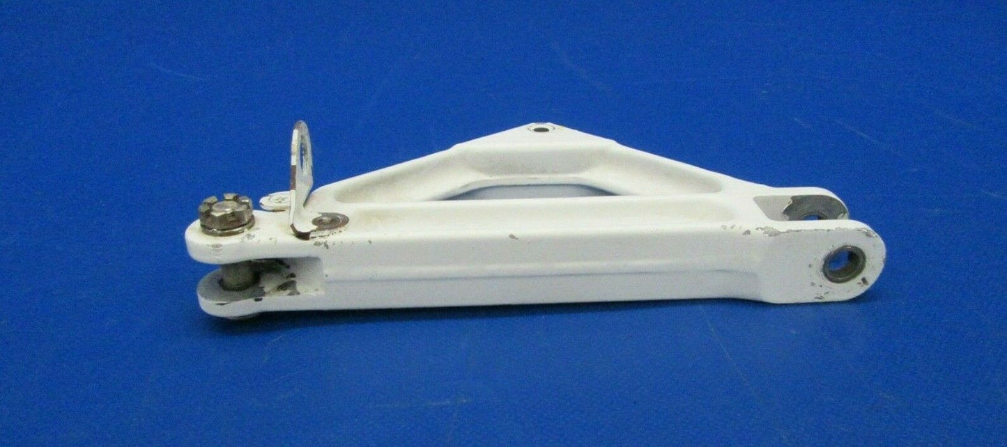 Piper PA-24-250 Comanche Link Main Gear Side Brace P/N 20767-000 (1219-116)