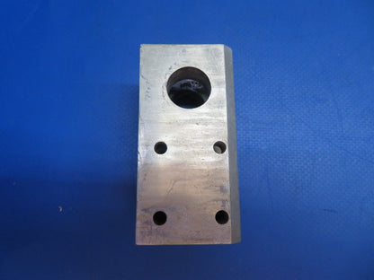 Cessna 172E / 172 Rear Spar Bearing Block P/N 0512122 (0223-513)