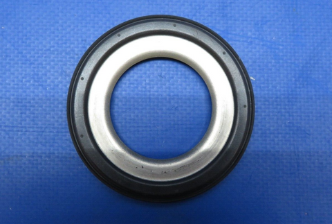 Meggitt Braking System Grease Seal Wheel Bearing P/N 5011064 (0523-134)