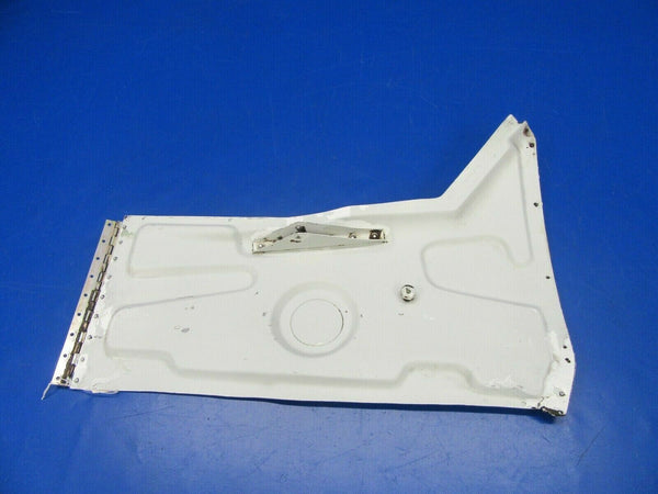 Cessna T310 / T310Q Main Gear Door LH OTBD 0826002-202 0826002-208 (0619-225)