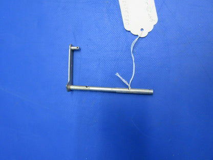 Cessna Shaft Assy P/N 0852593-32 NOS (0923-917)