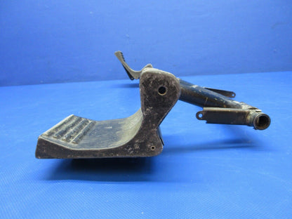 Cessna 401 / 401A RH Rudder Pedal Torque Tube Assy P/N 5015006-8 (1223-1489)