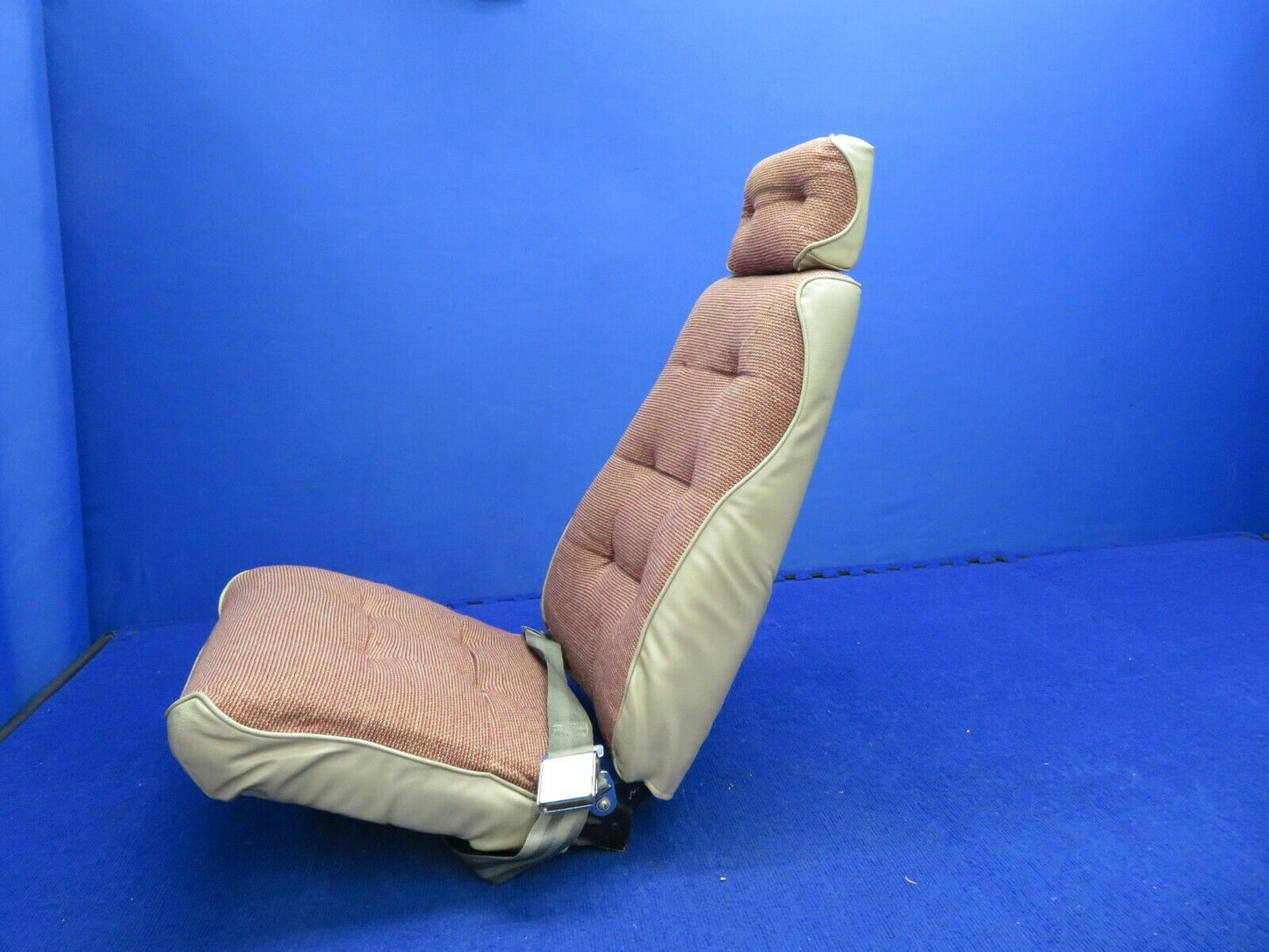 @eech 58 Baron LH Seat Assy Cam Adjustable Club Seat P/N 58-530108-27 (0322-781)