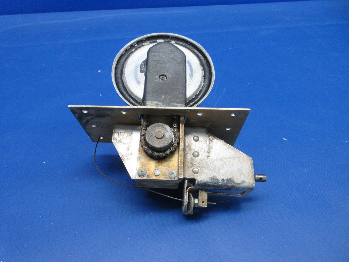Mooney M20 / M20F Trim Wheel Stabilizer Assy P/N 740085-501 (0224-708)