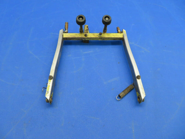 Rockwell Commander 112A Bumper Stop & Lever Assy P/N 46091-1 (1020-457)