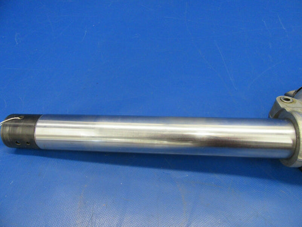 Piper PA-23 Aztec RH Main Gear Strut P/N 31813 (0519-438)