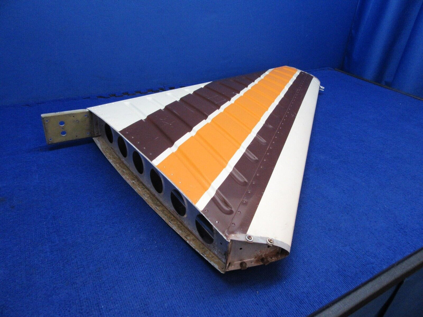 Piper PA 28 / PA-32 Vertical Fin / Stabilizer P/N 63500-08 (0622-210)