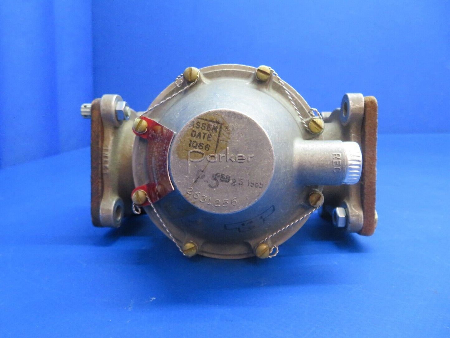 Parker Size 2 Valve Shut-off Fuel Dump Control P/N 10-60531 w/8130 (1122-610)