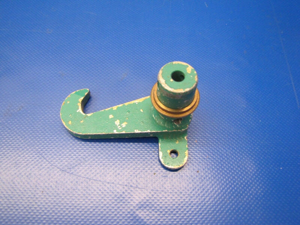 Cessna 421 Bellcrank - Upper Cabin Door Latch P/N 5111517-19 (0417-217)