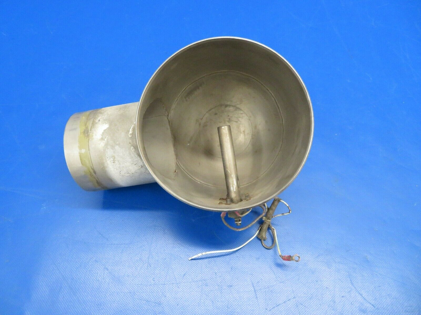 Beech Baron 95-B55 Heater Plenum & Thermoswitch P/N 95-554038-9 (0220-365)
