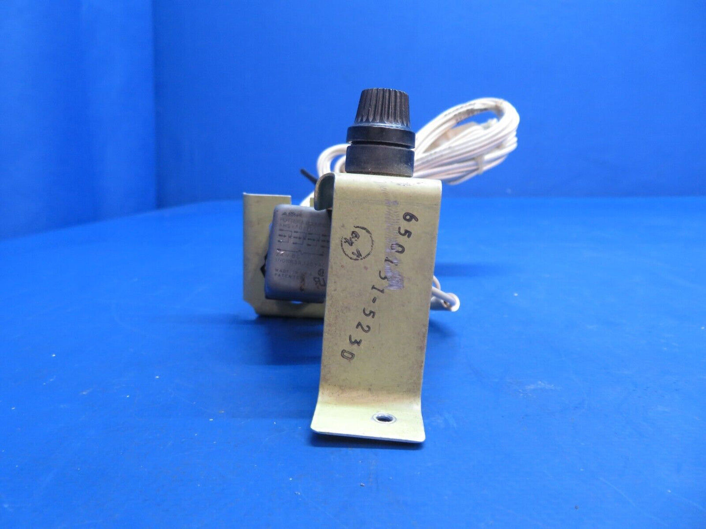 Piper Aerostar 602P Fuse Panel Ground Clearance P/N 650131-523 (0123-958)