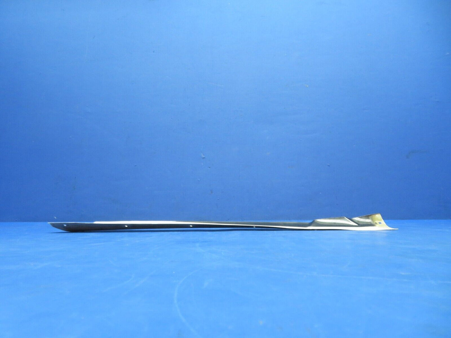 Cessna 310 / 310I LH Fuel Tank Front & Upper Fairings P/N 0823413 (1023-168)