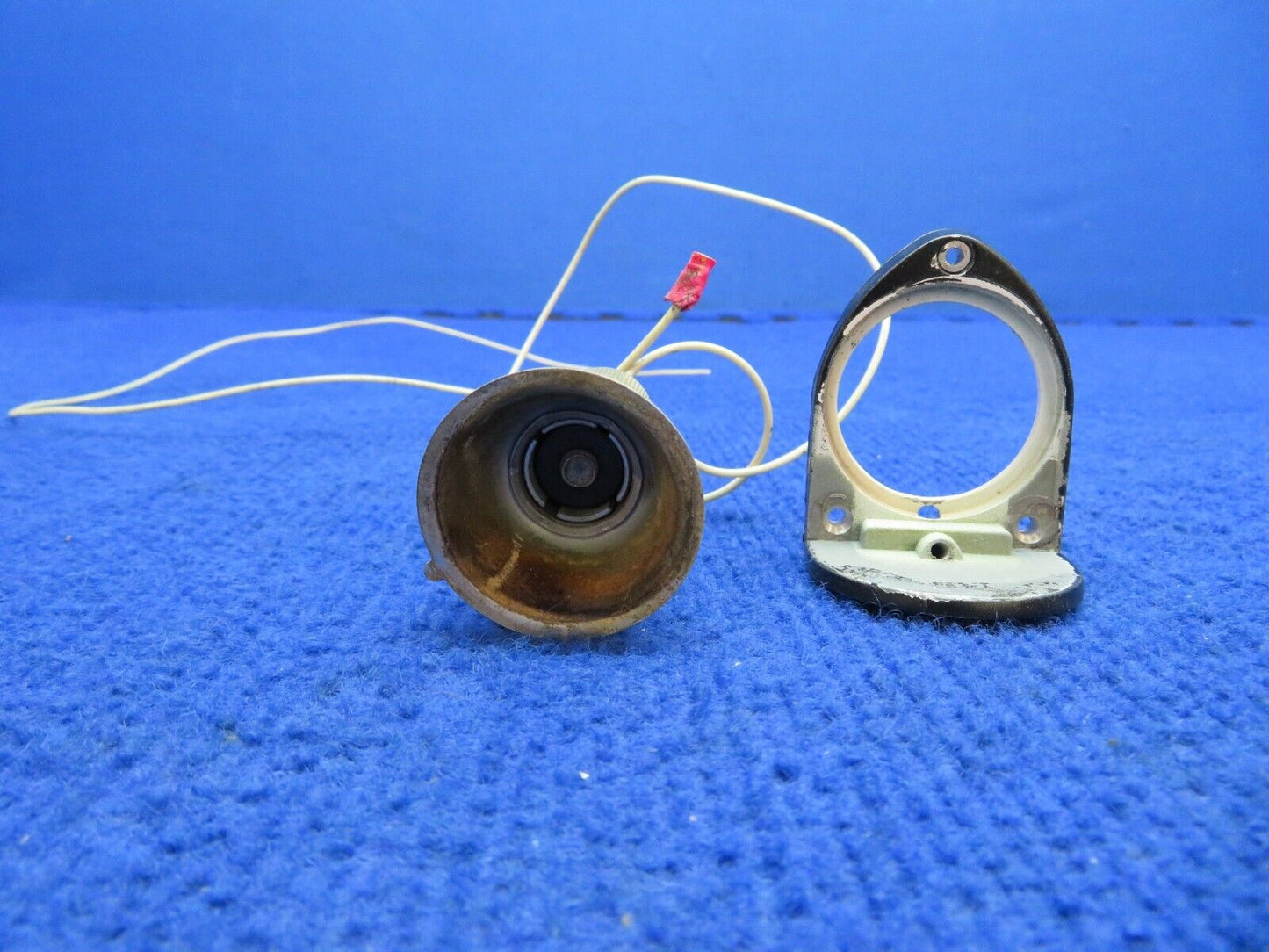 Beech Baron 58 Grimes Position Light P/N A-1815A-R-7512 (0722-309)