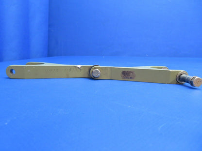 Lake LA-4-200 Nose Gear Scissors Upper & Lower P/N 2-4418-115 (1222-753)