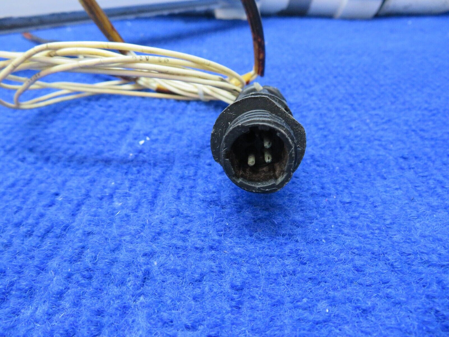 Beech Baron LH Main Gear P/N 35-815247-25 FOR PARTS (0522-826)
