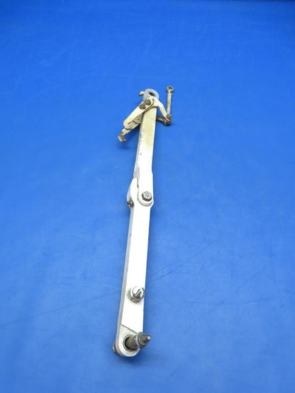 Cessna 310 / 310Q RH Brace MG Retract w/ Rod & Hook P/N 5141001-34 (0923-350)