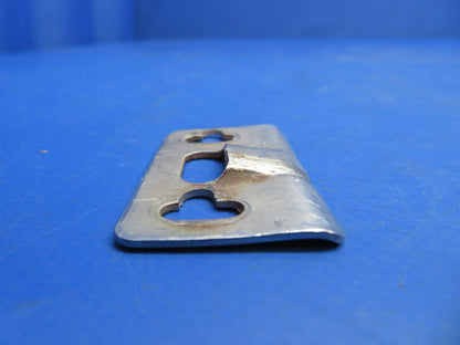 Piper PA-34-200T Pin AFT Cargo Door Latch & Strike Plate P/N 63293-02 (0323-557)