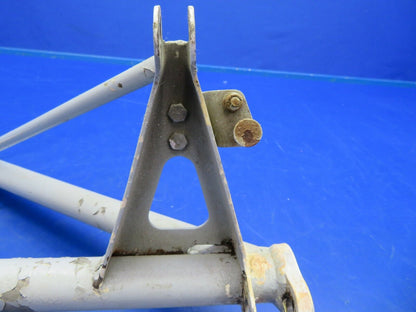 Beech 58P Brace Main Gear Retract LH P/N 60-810026-3 (0620-465)