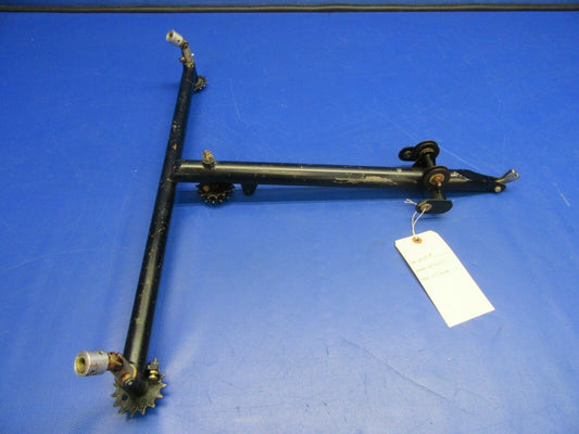 Piper PA-32RT Tee Bar Control Column P/N 62019-04, 62019-004 (0521-519)