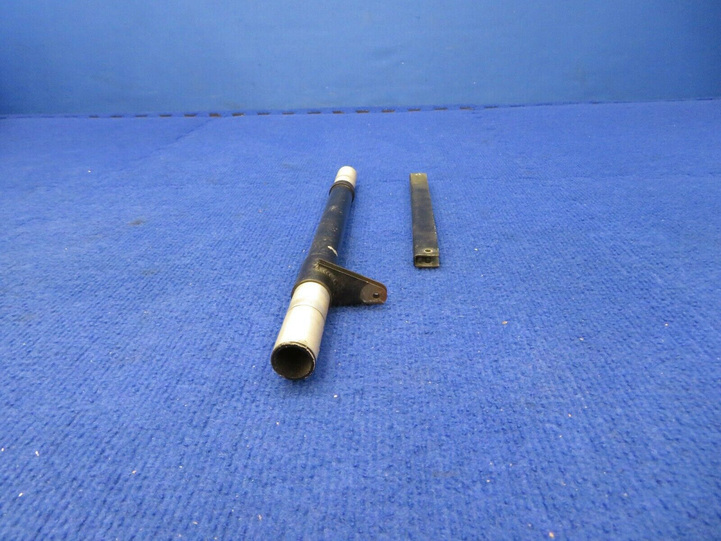Cessna 210 Torque Tube Forward with Channel P/N 0514026-4, 0514032-1 (0422-484)