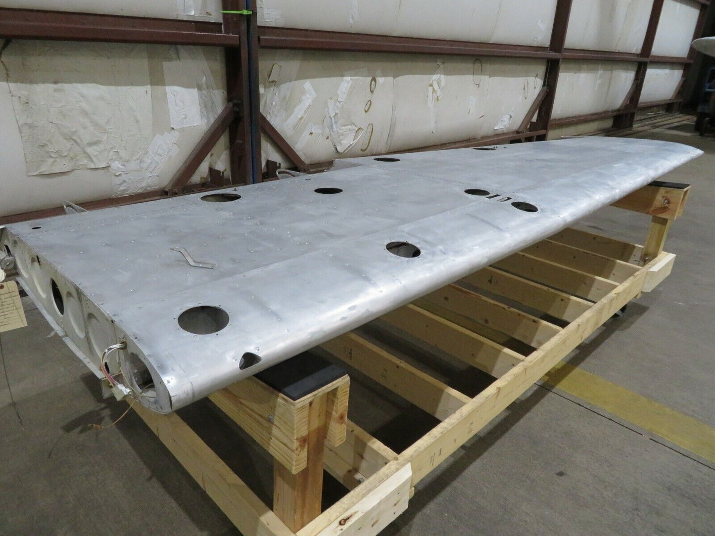 1970 Cessna 150L Right Hand Wing Structure P/N 0426005-94 (1120-359)