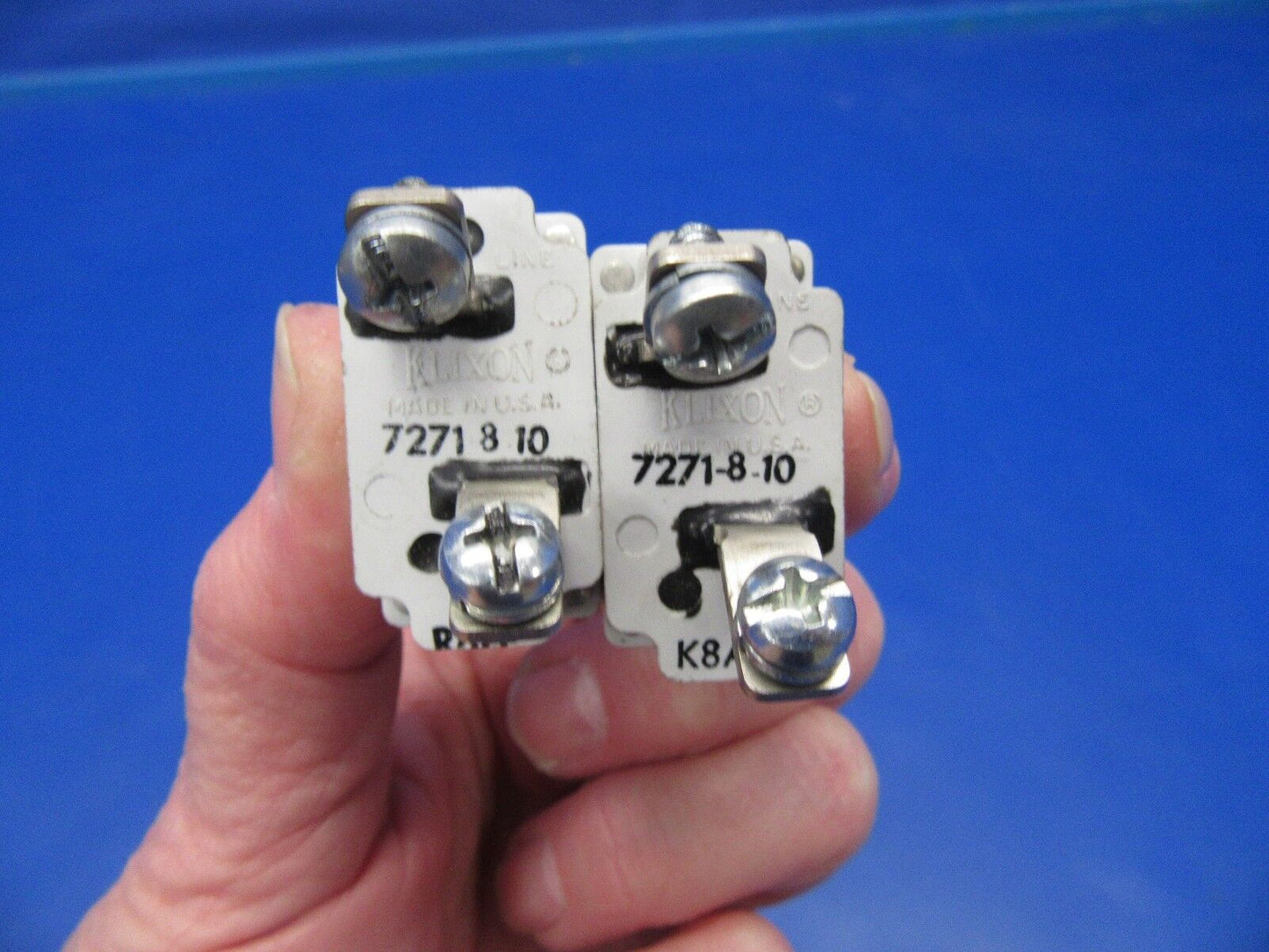 Klixon 10 Amp Circuit Breakers P/N MS24510A-10 LOT OF 2 (0318-323)