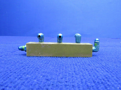 Piper PA-28R-201T RH Hydraulic Manifold P/N 67521-00 (0222-665)