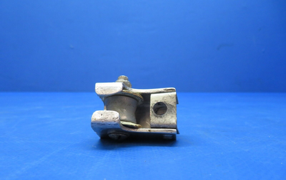 Cessna 172 Wheel Housing Front Seat P/N 0700645-1 (0723-402)