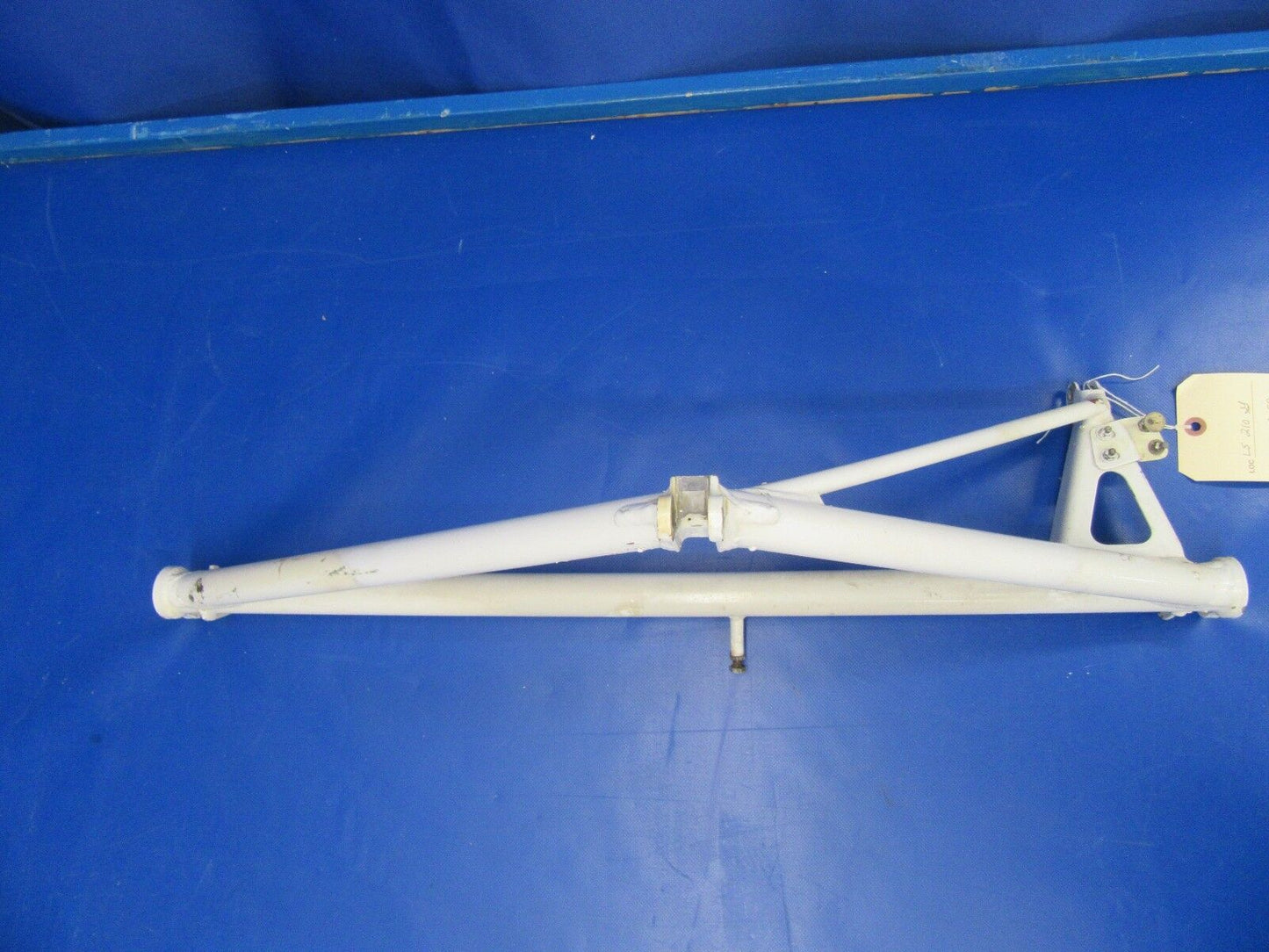 Beech Baron 58P / Duke Brace Main Gear Retract RH P/N 60-810026-4 (0418-58)