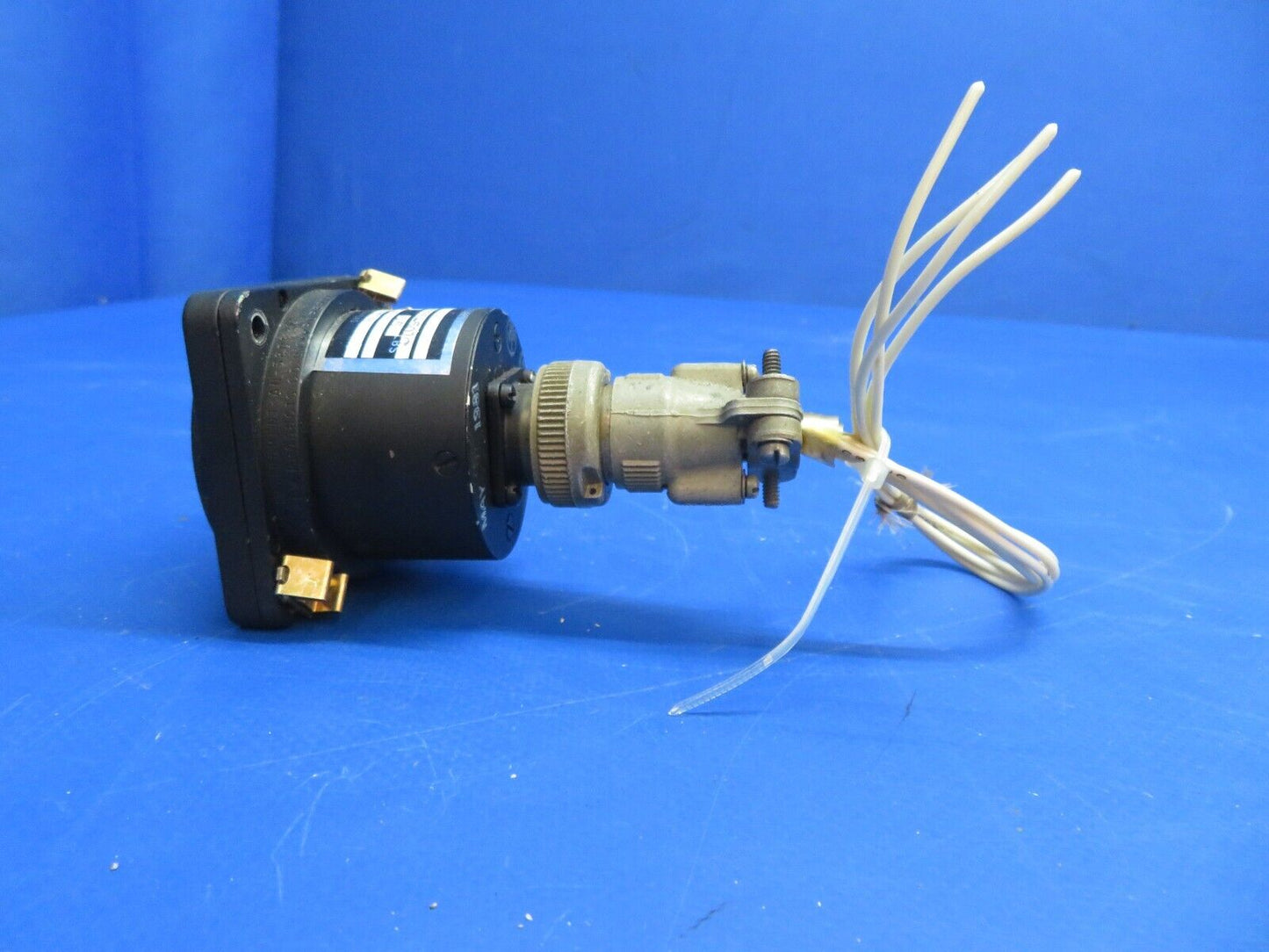 Piper Aerostar 602P Flap Position Indicator P/N 980035-501C (1022-735)