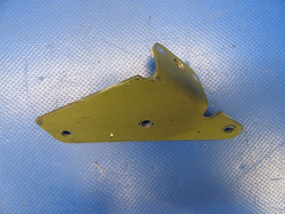 Cessna P210N / 210 Bracket Assy Gas Spring Latch 2111312-1 (0919-330)