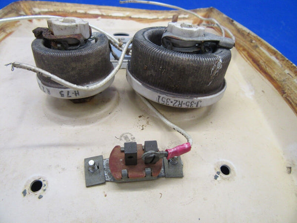 Cessna 310 Overhead Console P/N 0811142-3 (0918-118)