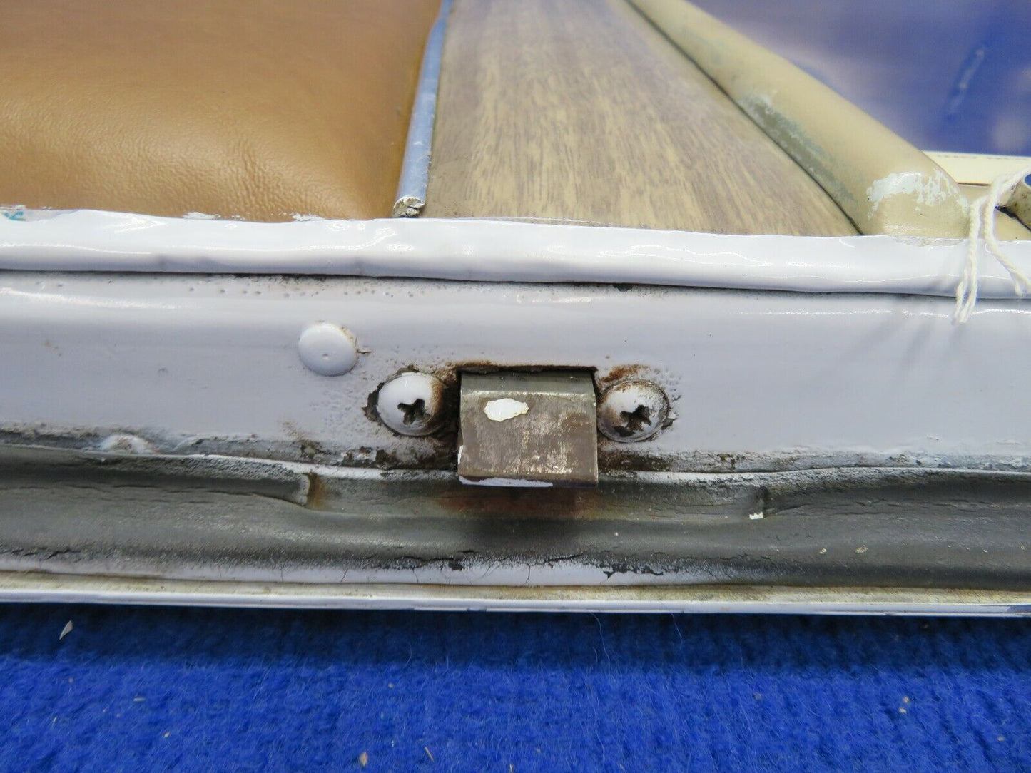 1956 Cessna 310 Cabin Door Assy w/ Key No Tint P/N 0891000-2 (0422-91)
