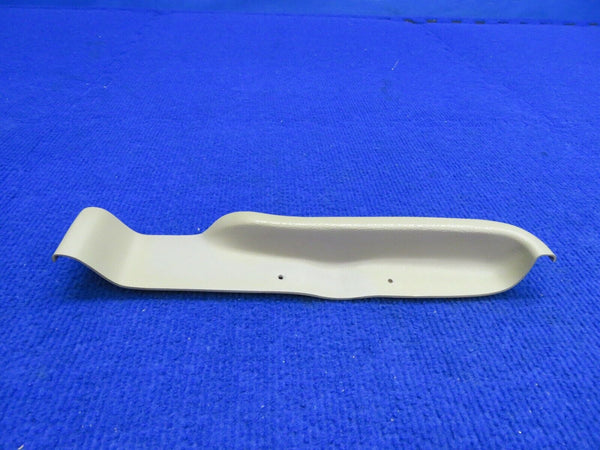 Cessna 172 LH Door Plug P/N 0515075-79 (0222-269)