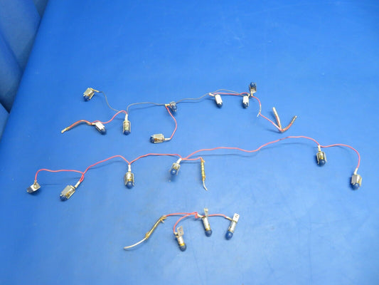 Piper PA-34-200T Seneca Instrument Panel Light LOT OF 16 (1222-926)