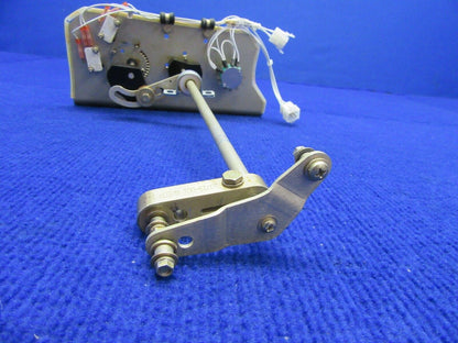 Cirrus SR-22 Cabin Air Control Assy w/o Fan P/N 17427-002, 21662-002 (1221-569)