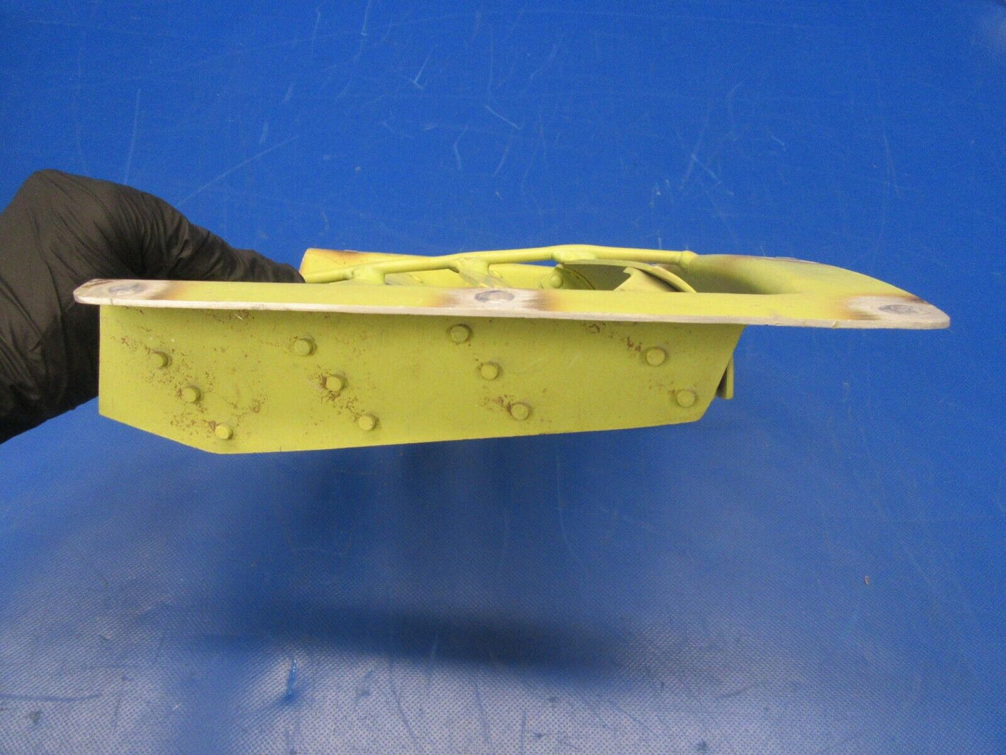 Beech King Air 90 100 200 300 Cover Louvered Air Intake 50-554260-607 (0419-20)