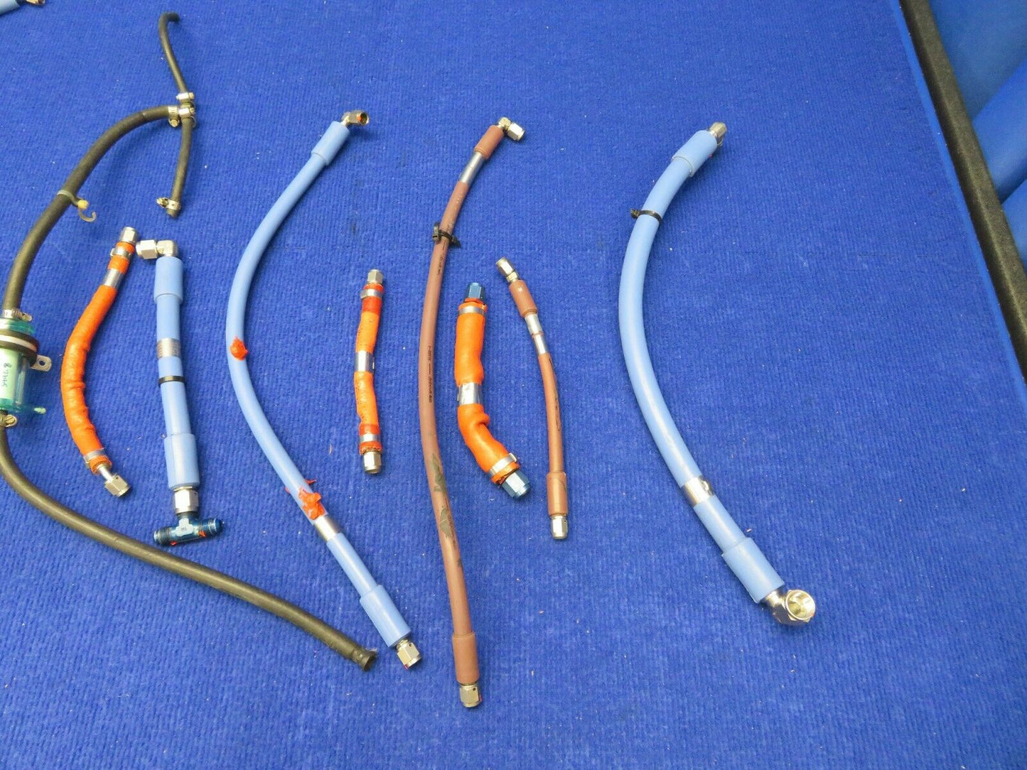 Cirrus SR-22 w/ Tornado Alley Conversion Hose LOT (0122-473)