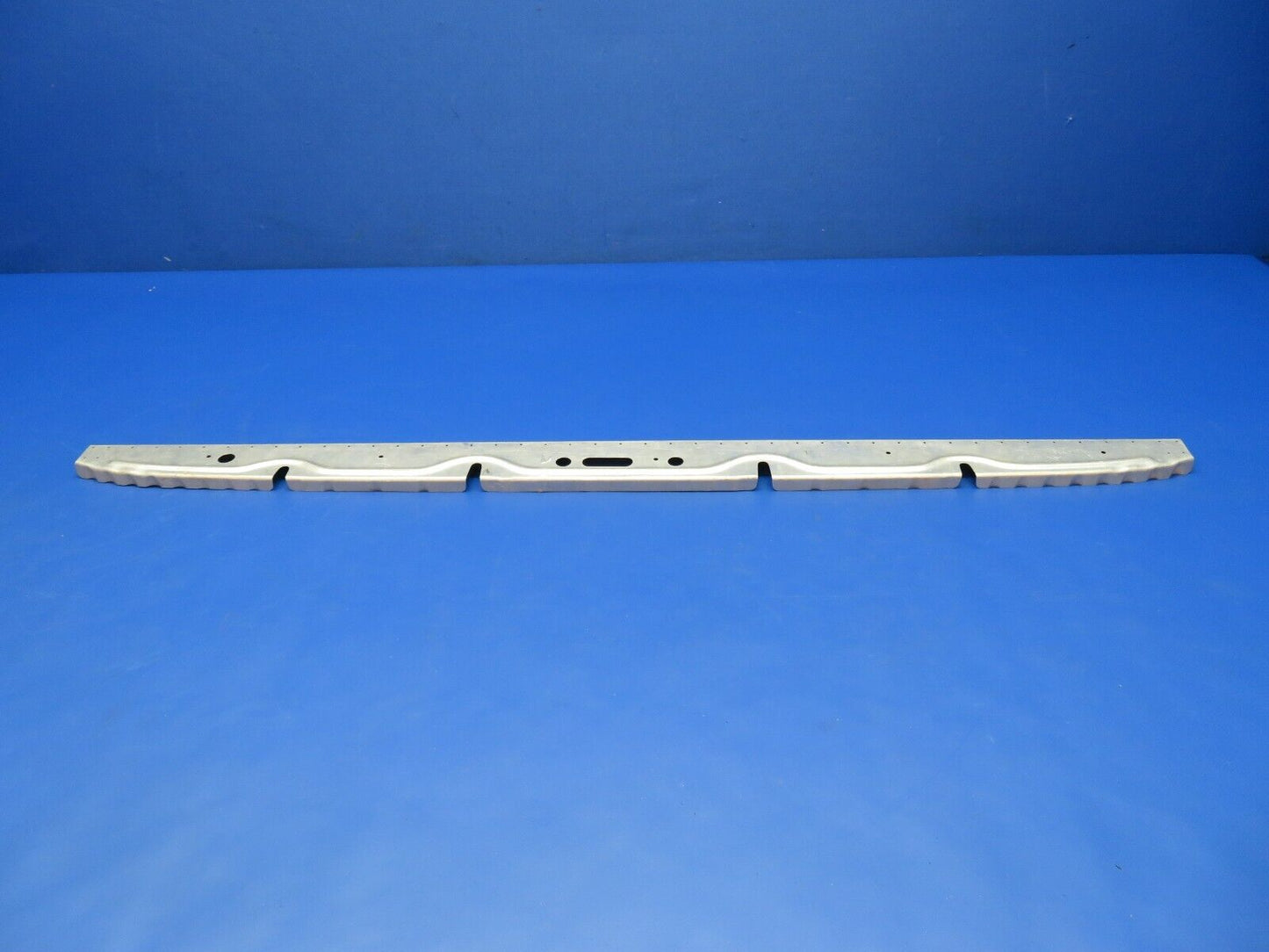 Beech Channel P/N 35-410180-4 NOS (0922-424)