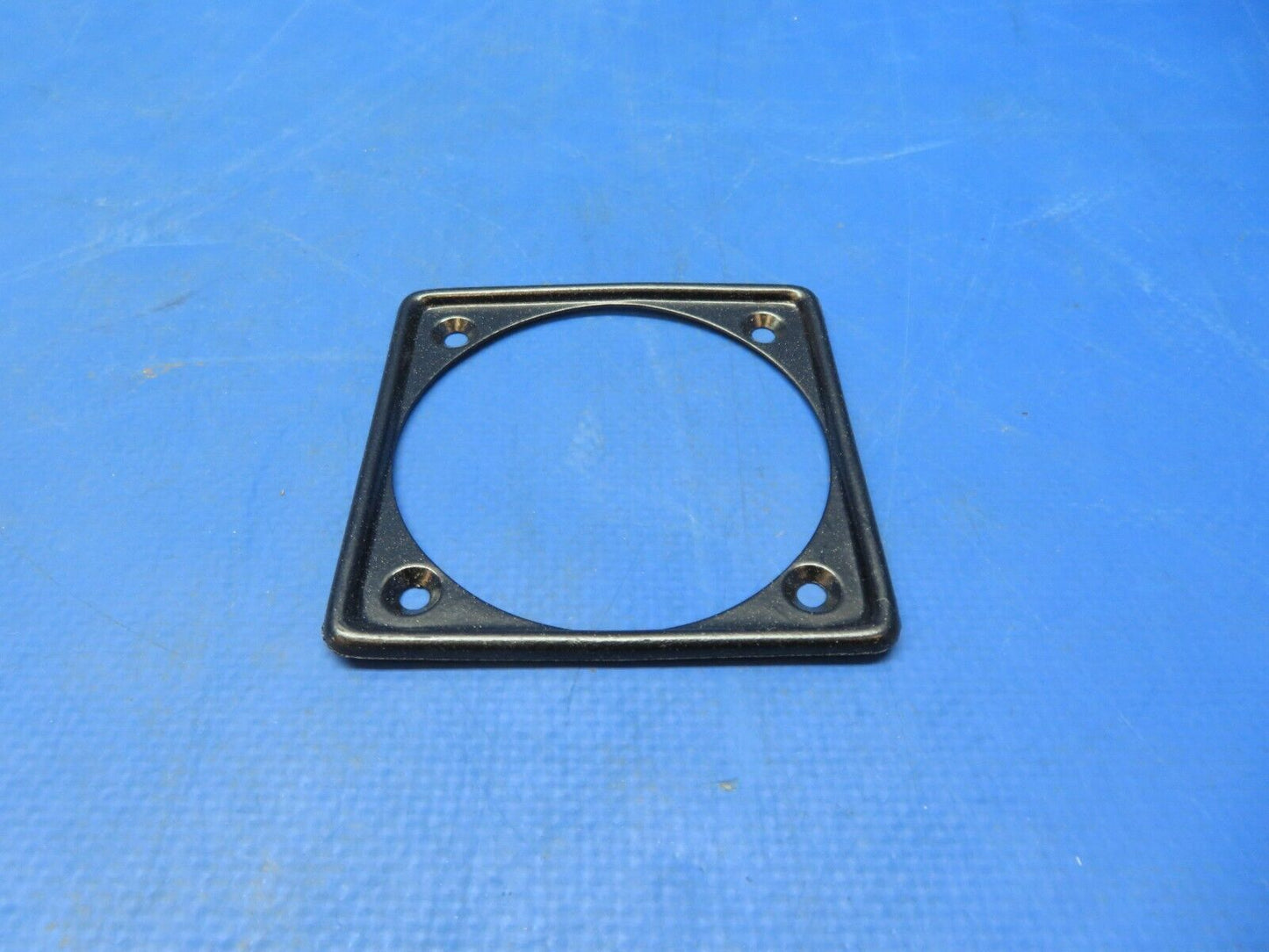 Cessna Escutcheon Black P/N 0713208-1 NOS (1023-219)