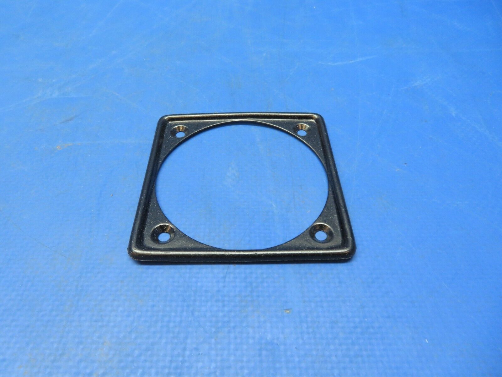 Cessna Escutcheon Black P/N 0713208-1 NOS (1023-219)