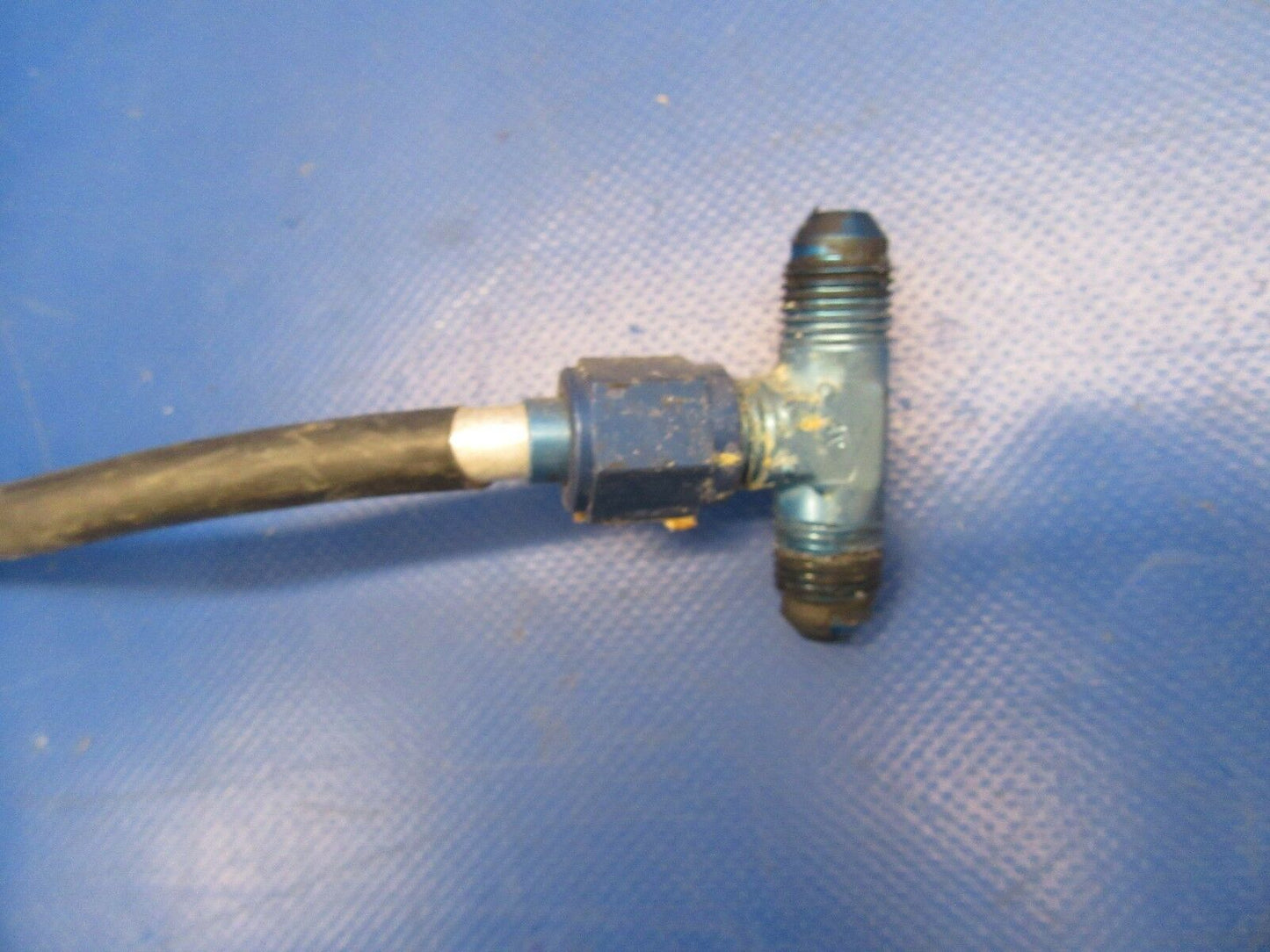 Beech Escutcheon Oxygen Outlet & Gauge P/N 58-560001-55 & 99-384042 (1018-291)
