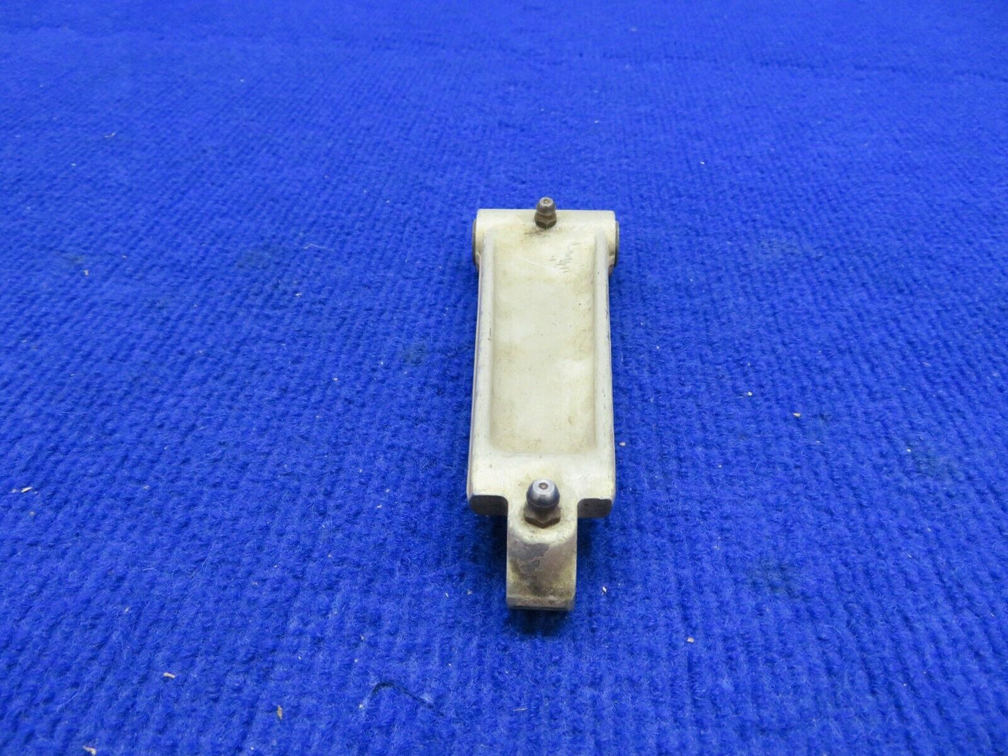 Cessna Lower Torque Link Casting Number 0543034-498 (0122-639)