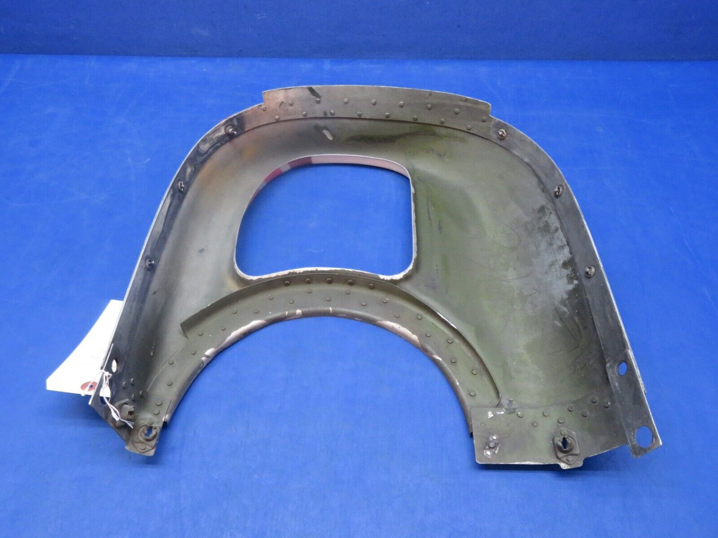 Early Cessna 310 / 310B Cowl RH Nose Cap Assy P/N 0851040-28 (1223-130)
