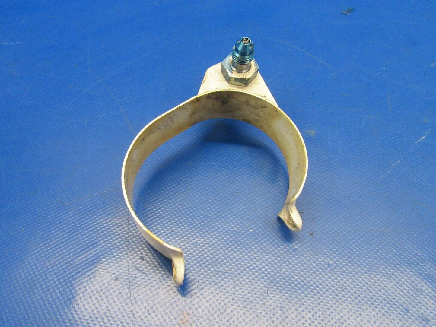 Beech Baron B-55 Clamp LWR Brake Hose Attach P/N 35-815264-1 (0219-367)