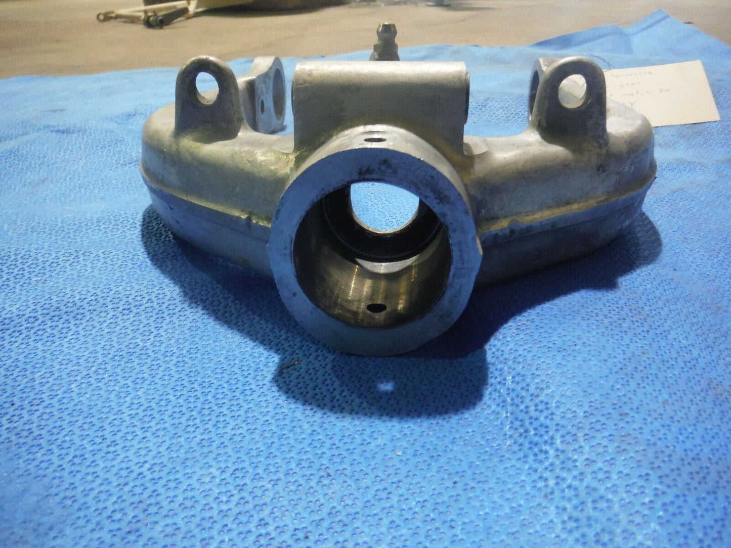 Piper PA-24 Comanche Nose Fork P/N 20790-02 Casting 20728 (0214-71)