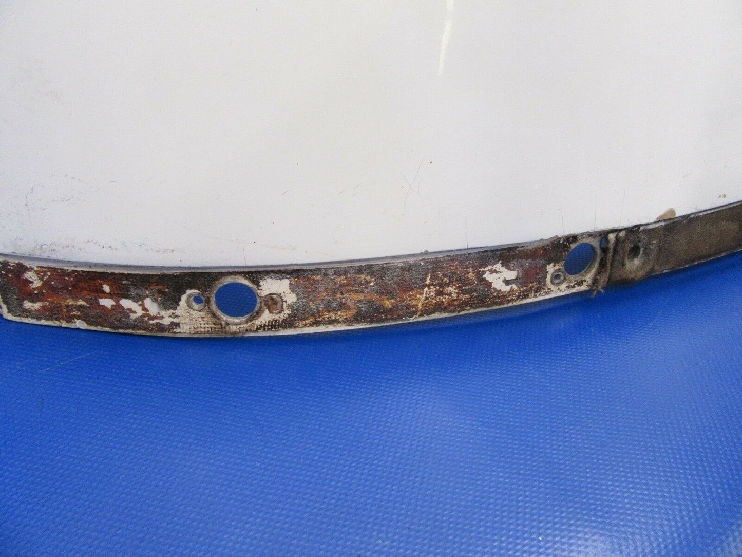 Piper Seneca II Nose Bowl P/N 37030-003 & 37030-002 (1017-118)