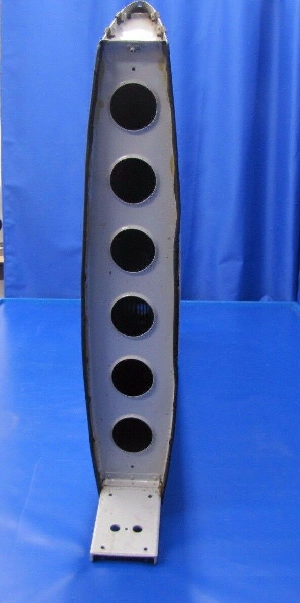 1963 Piper Cherokee PA-28/180 Vertical Stabilizer P/N 63500-000 (0617-07)