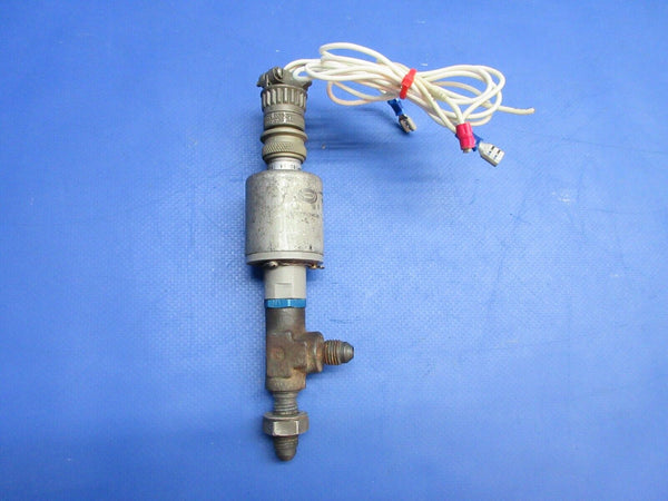 Piper PA-34 Consolidated Controls Pressure Switch P/N 214C40-1-49 (0523-390)